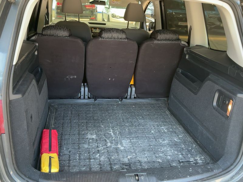 Seat Alhambra 2.0 TDI Business Allrad 2015 – снимка 16