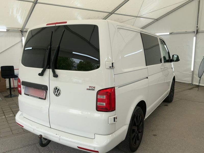 Volkswagen T6 Kombi 2.0 TDI 4Motion 2016 – снимка 8