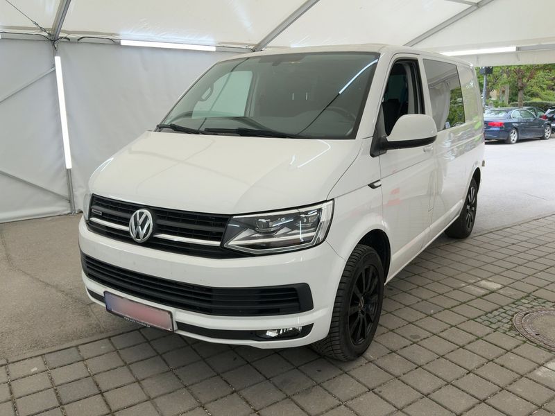 Volkswagen T6 Kombi 2.0 TDI 4Motion 2016 – снимка 1