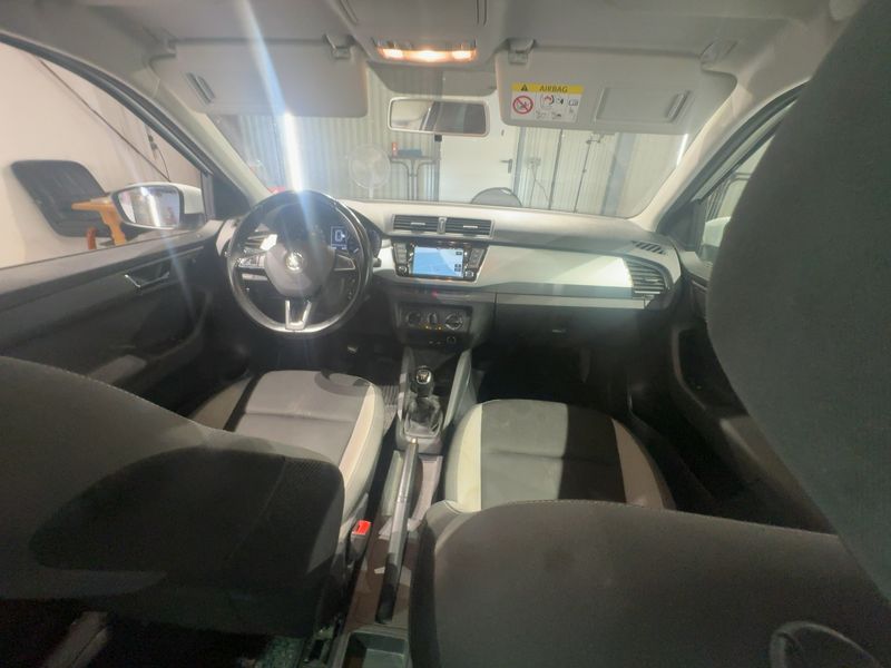 Skoda Fabia 1.4 TDI Ambition 2017 – снимка 18