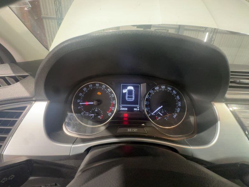 Skoda Fabia 1.4 TDI Ambition 2017 – снимка 19