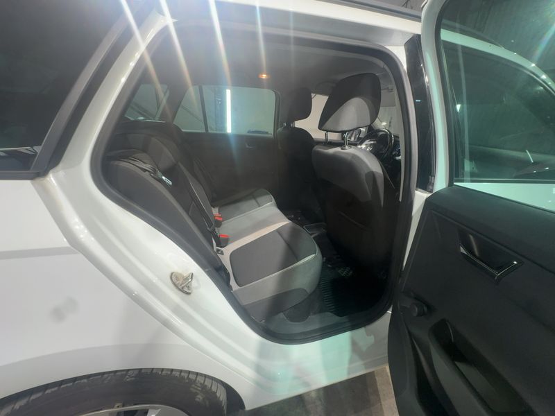 Skoda Fabia 1.4 TDI Ambition 2017 – снимка 20