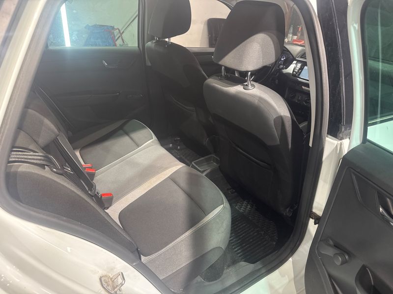 Skoda Fabia 1.4 TDI Ambition 2017 – снимка 30