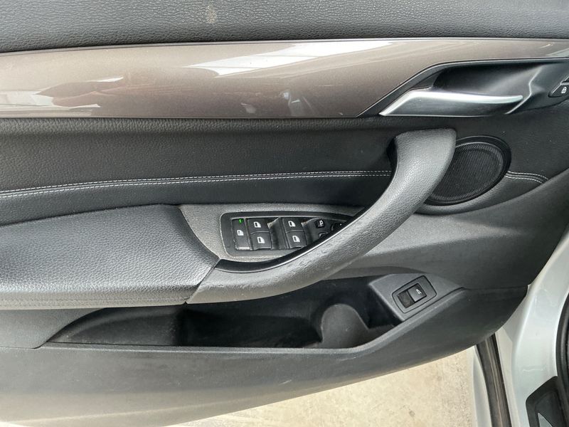 BMW X1 xDrive 18d xLine 2016 – снимка 27