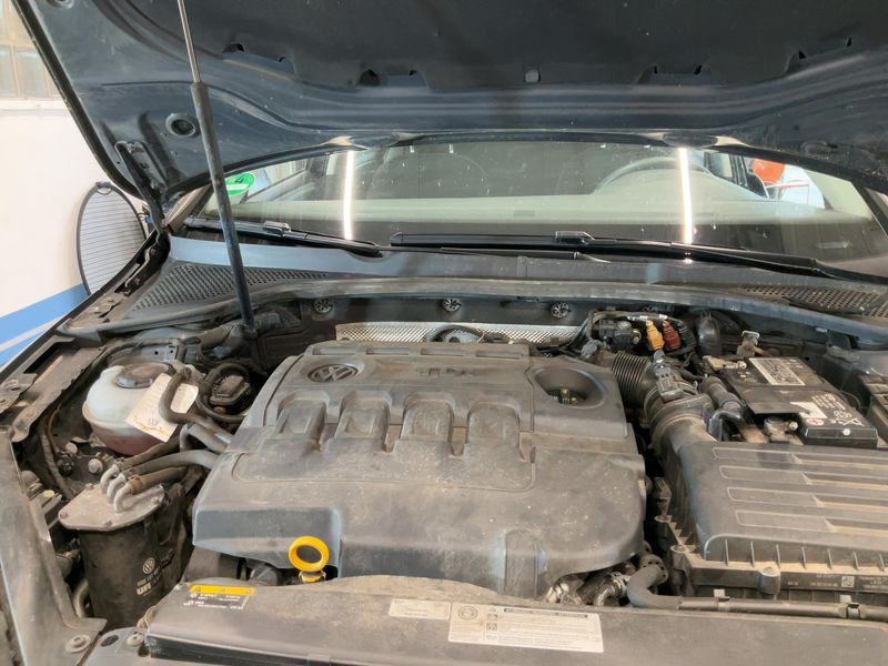 Volkswagen Golf VII 1.6 TDI Trendline BlueMotion Tech 2018 – снимка 24