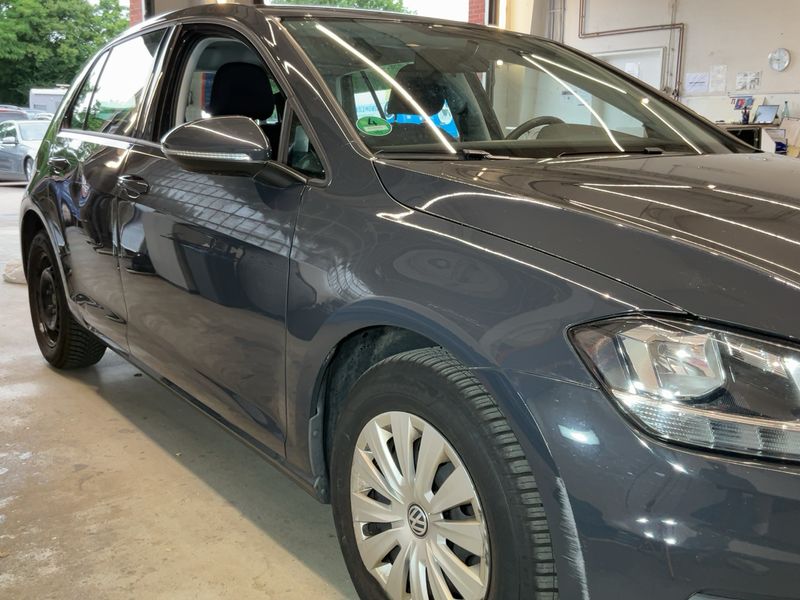 Volkswagen Golf VII 1.6 TDI Trendline BlueMotion Tech 2018 – снимка 12