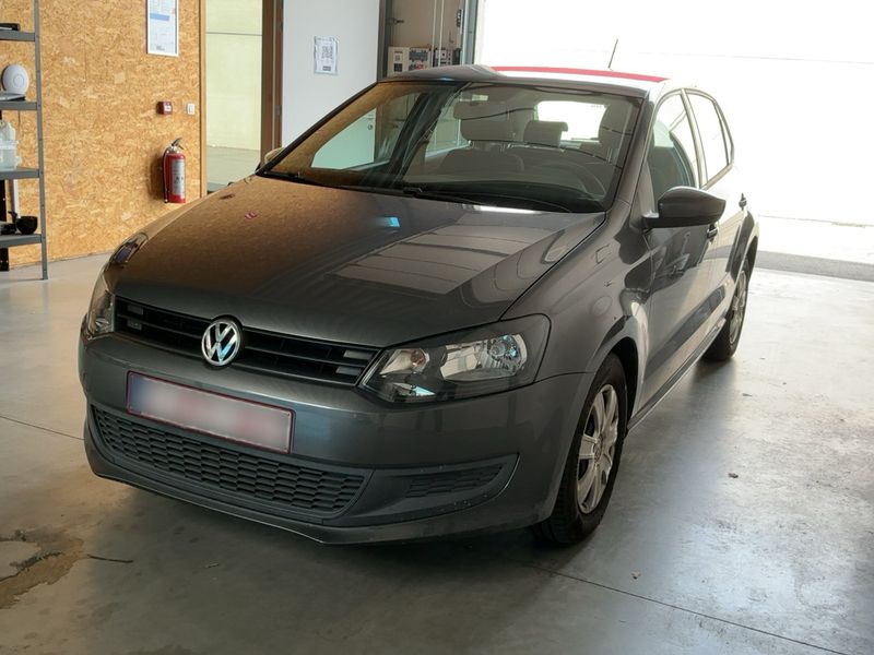 Volkswagen Polo 1.2 TDI Trendline 2011 – снимка 1