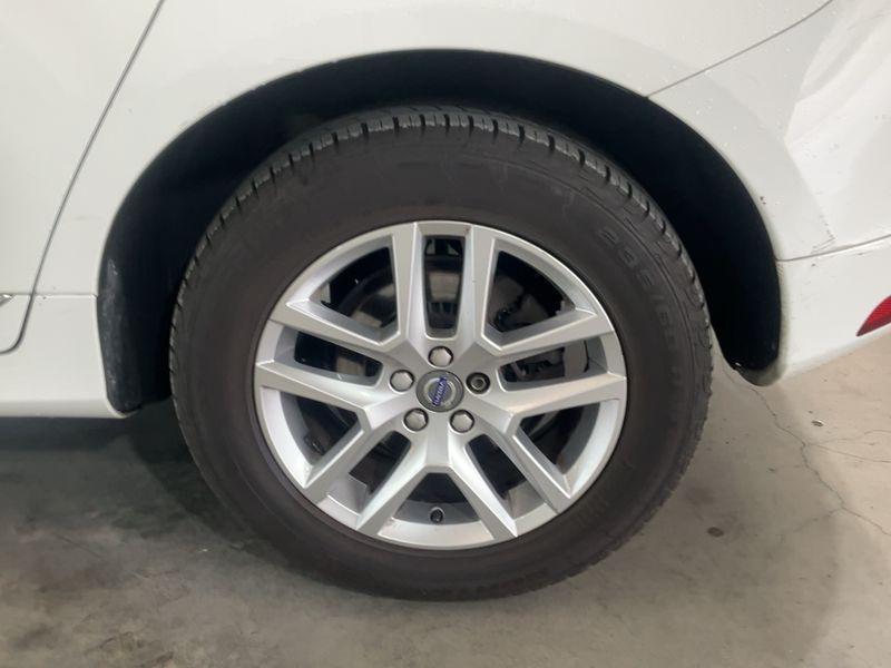 Volvo XC60 2.4 D4 Summum AWD 2017 – снимка 5