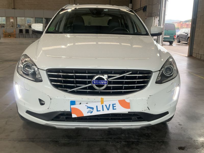 Volvo XC60 2.4 D4 Summum AWD 2017 – снимка 14