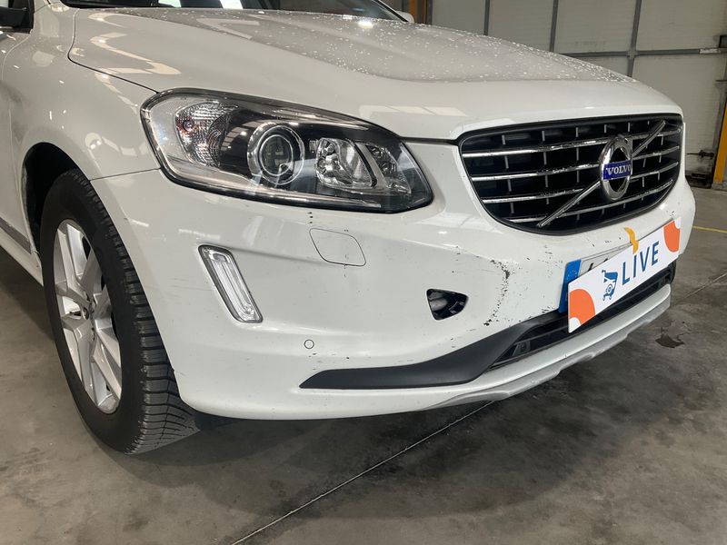Volvo XC60 2.4 D4 Summum AWD 2017 – снимка 33