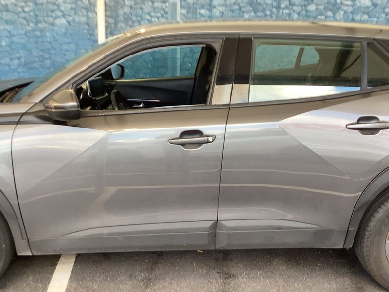 Peugeot 2008 1.2 PureTech Active Pack 2021 – снимка 4