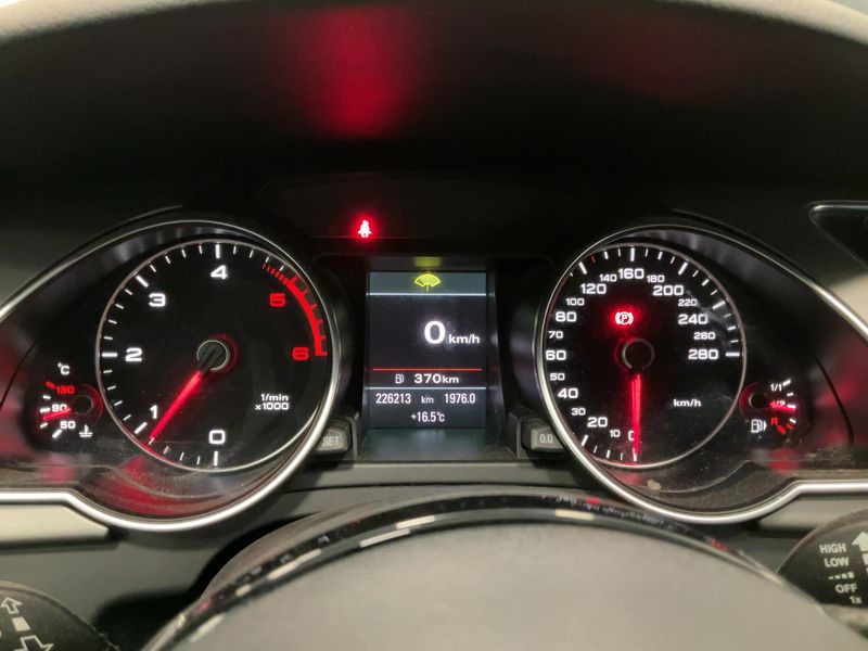 Audi A5 Sportback 2.0 TDI S line 2012 – снимка 18