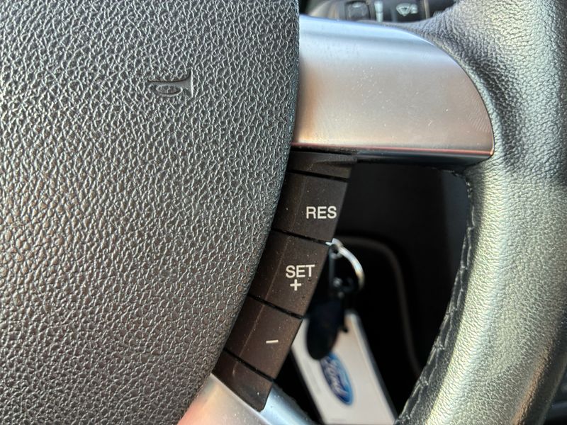 Ford Focus 1.8 TDCi Ghia 2009 – снимка 16