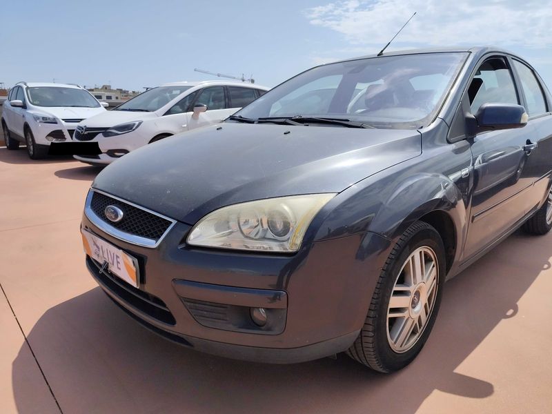 Ford Focus 1.8 TDCi Ghia 2009 – снимка 2