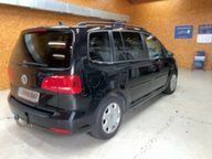 Volkswagen Touran 2.0 TDI Comfortline 2010 – снимка 8