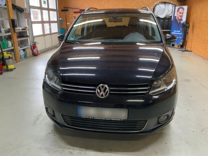 Volkswagen Touran 2.0 TDI Comfortline 2010 – снимка 14
