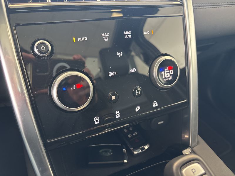 Land Rover Discovery Sport P200 R-Dynamic AWD 2019 – снимка 18