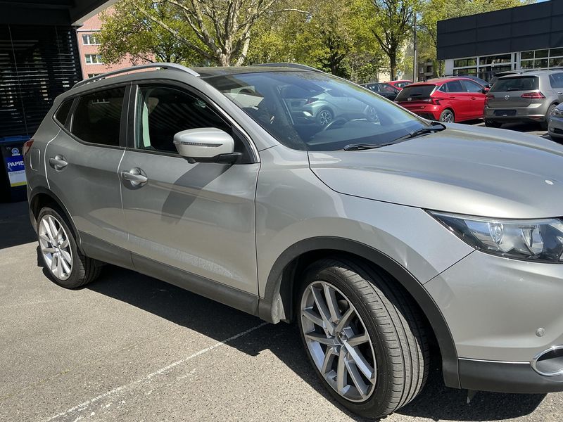 Nissan Qashqai 1.2 360 2015 – снимка 12