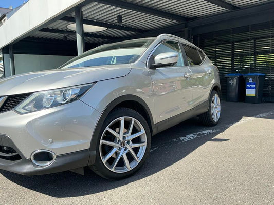 Nissan Qashqai 1.2 360 2015 – снимка 1