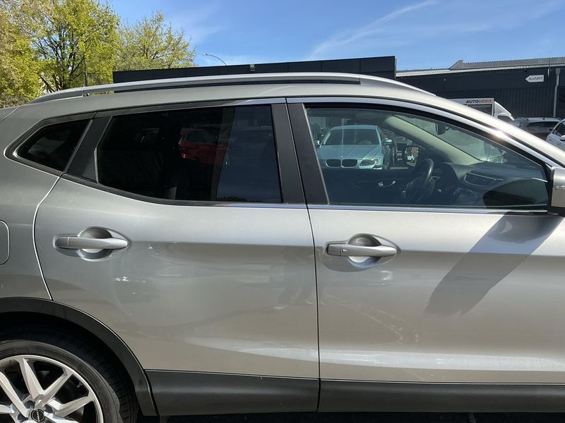 Nissan Qashqai 1.2 360 2015 – снимка 10
