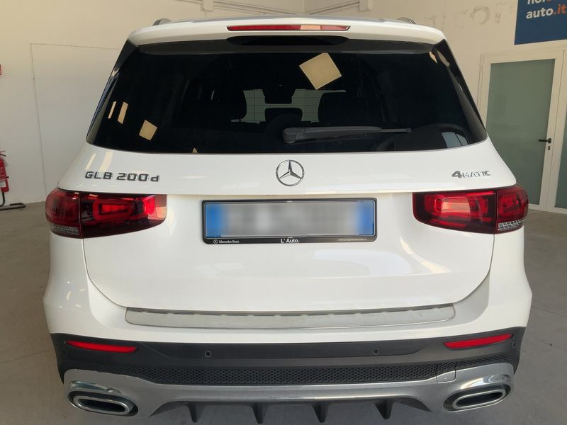 Mercedes-Benz GLB-Klasse GLB 200 d 4Matic AMG Line 2023 – снимка 7