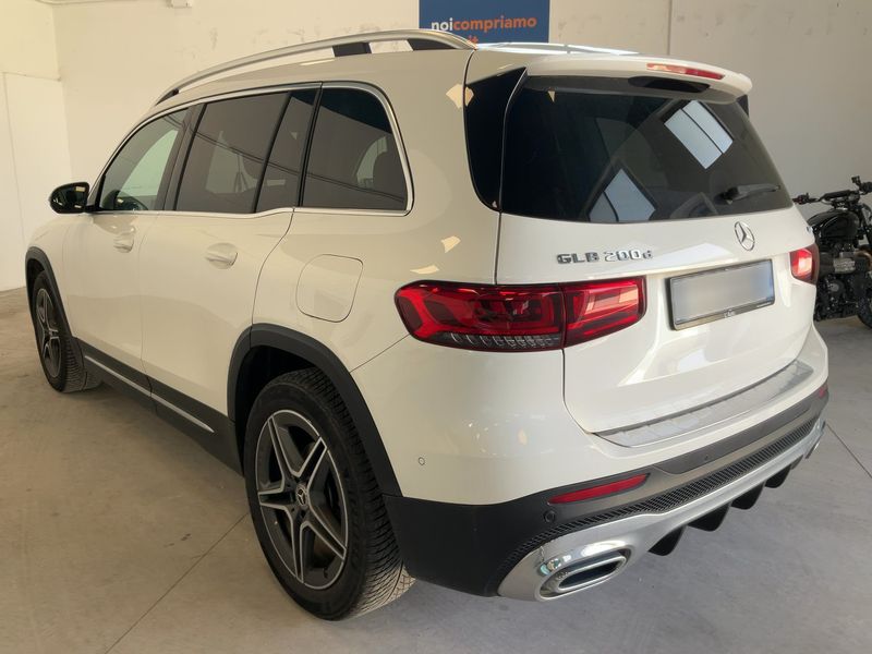 Mercedes-Benz GLB-Klasse GLB 200 d 4Matic AMG Line 2023 – снимка 6