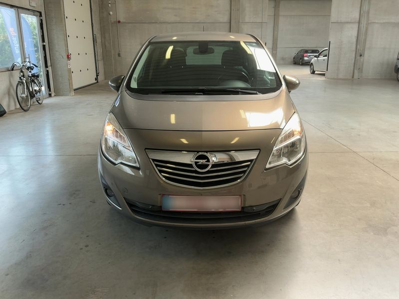 Opel Meriva 1.3 CDTI Innovation 2011 – снимка 14