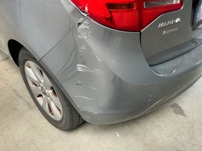 Opel Meriva 1.3 CDTI Innovation 2011 – снимка 30