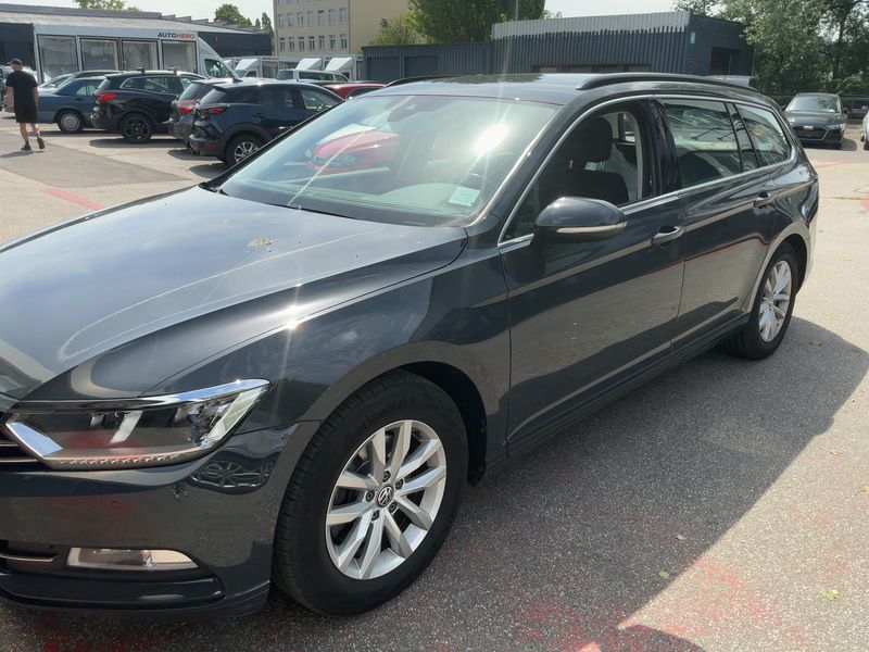 Volkswagen Passat 1.4 TSI Comfortline BlueMotion Tech 2017 – снимка 2