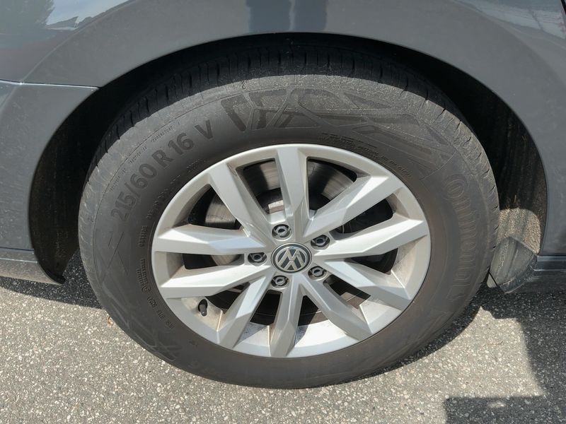 Volkswagen Passat 1.4 TSI Comfortline BlueMotion Tech 2017 – снимка 9