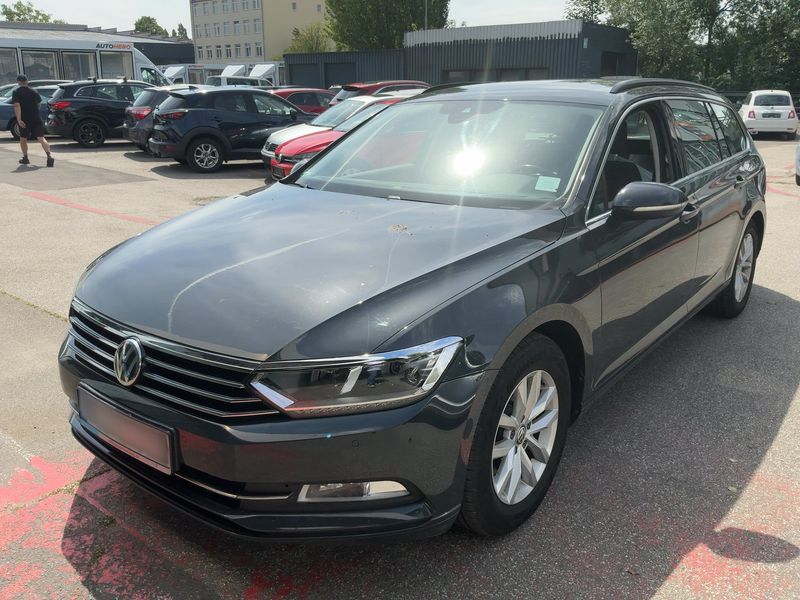 Volkswagen Passat 1.4 TSI Comfortline BlueMotion Tech 2017 – снимка 1