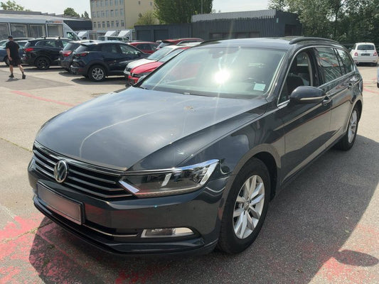 Volkswagen Passat 1.4 TSI Comfortline BlueMotion Tech 2017 – снимка 1