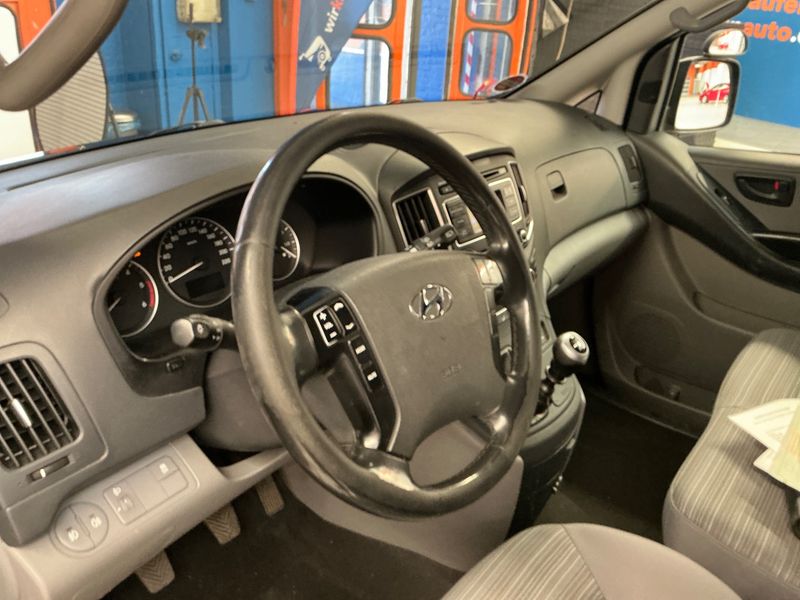 Hyundai H1 2.5 CRDi Cargo Profi 2019 – снимка 30