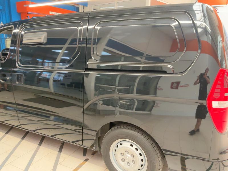 Hyundai H1 2.5 CRDi Cargo Profi 2019 – снимка 6