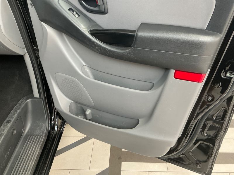 Hyundai H1 2.5 CRDi Cargo Profi 2019 – снимка 28