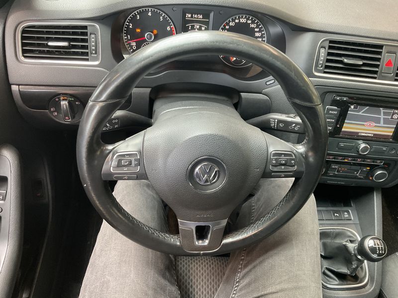 Volkswagen Jetta 1.2 TSI Comfortline BlueMotion Tech 2011 – снимка на щета