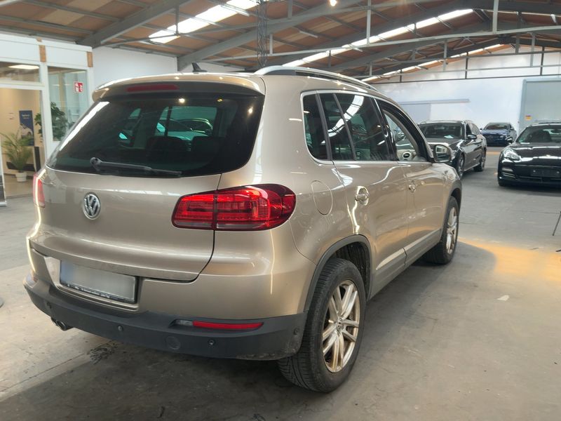 Volkswagen Tiguan 2.0 TDI Sport & Style 4Motion BlueMotion Tech 2014 – снимка 8
