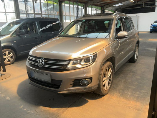 Volkswagen Tiguan 2.0 TDI Sport & Style 4Motion BlueMotion Tech 2014 – снимка 1