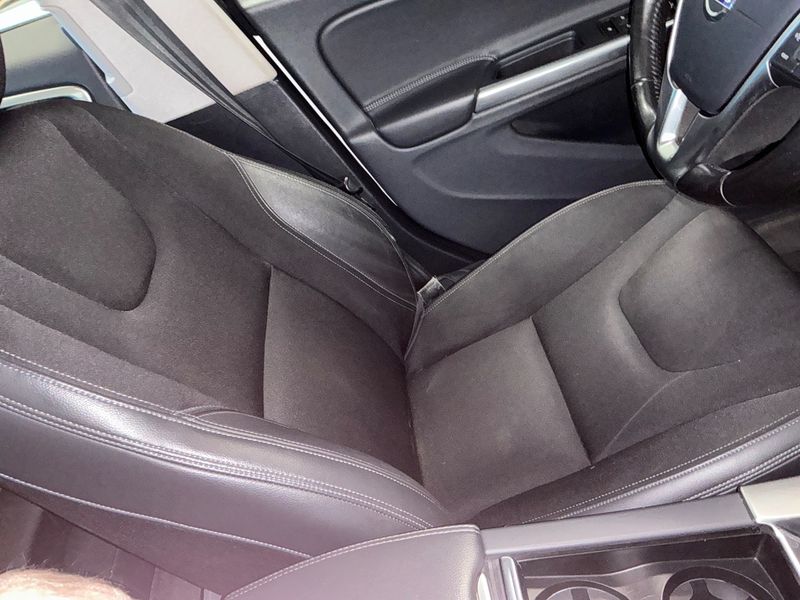 Volvo V60 2.0 D3 Momentum 2018 – снимка 26