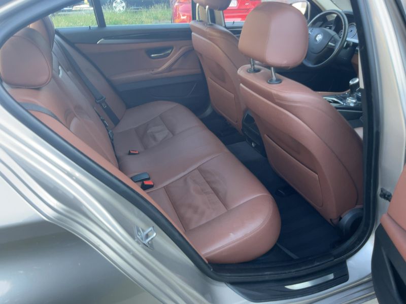 BMW 5er 520d 2015 – снимка 14