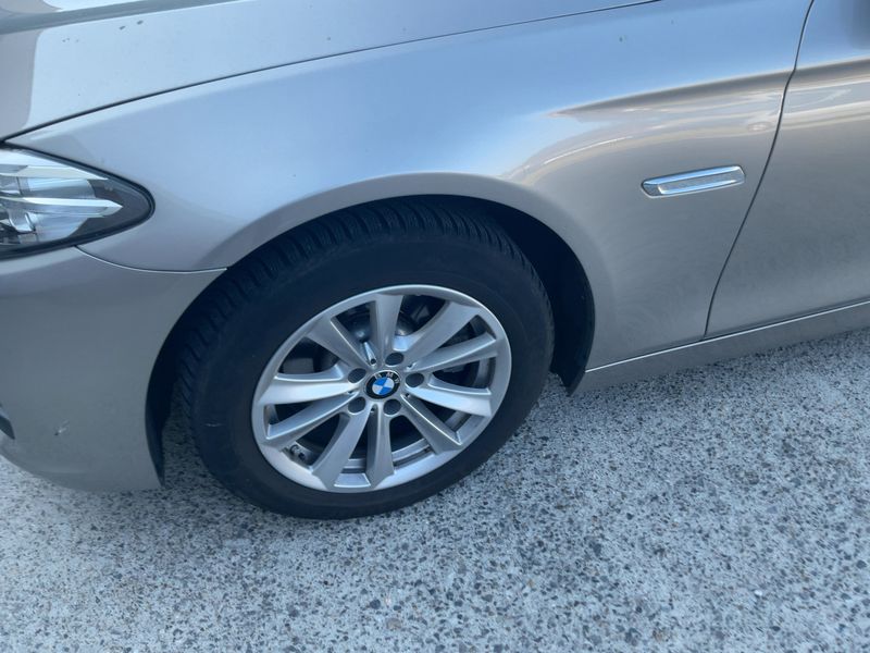 BMW 5er 520d 2015 – снимка 17