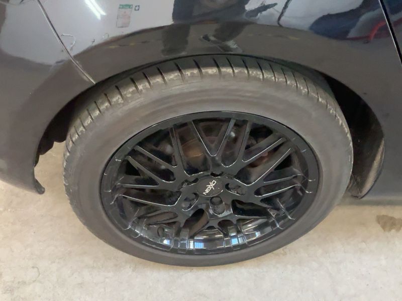 Volkswagen Golf VI 1.6 TDI Match 2012 – снимка 18