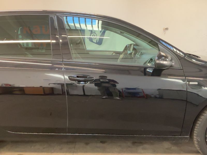 Volkswagen Golf VI 1.6 TDI Match 2012 – снимка 7