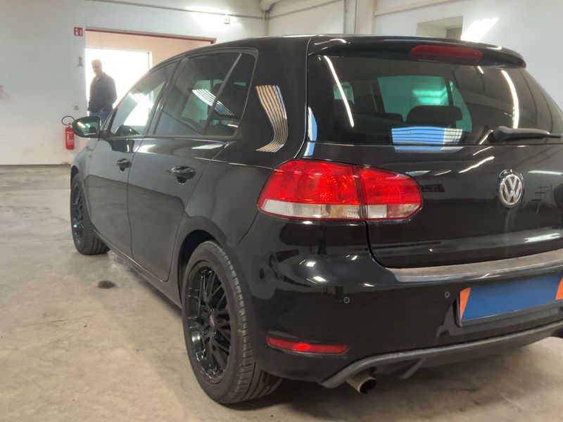 Volkswagen Golf VI 1.6 TDI Match 2012 – снимка 3