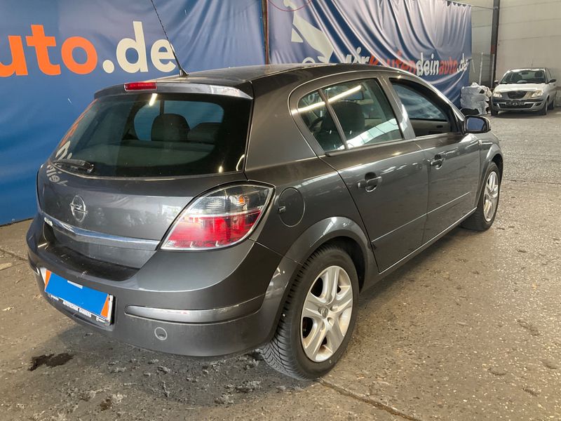 Opel Astra 1.6 Innovation 2008 – снимка 2