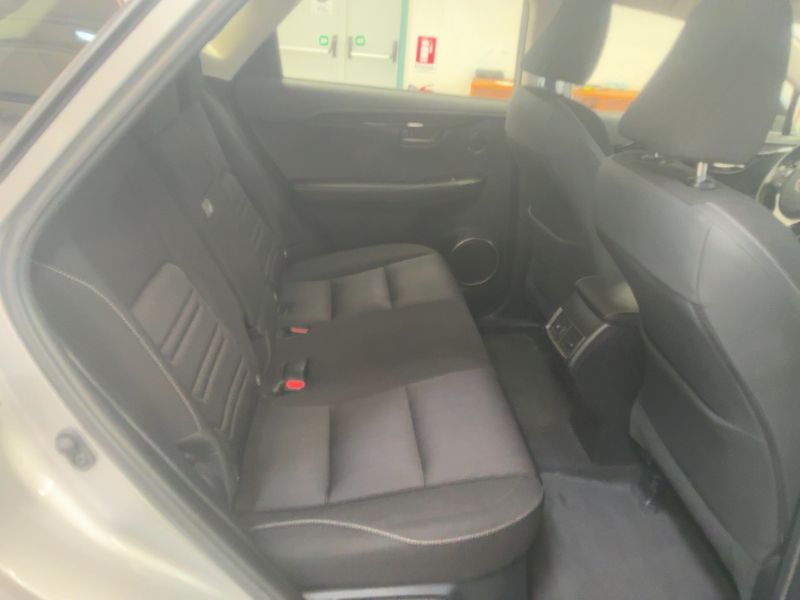 Lexus NX-Serie NX 300h E-Four Business Line 2019 – снимка 19