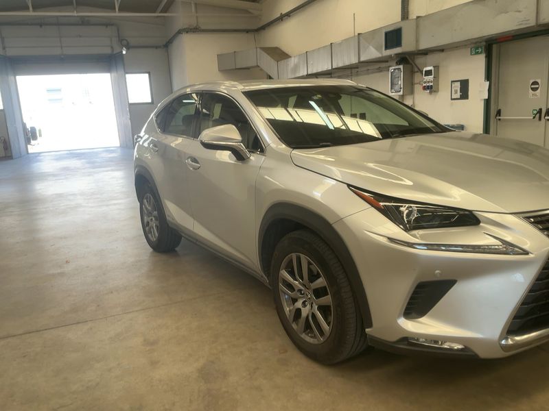Lexus NX-Serie NX 300h E-Four Business Line 2019 – снимка 12