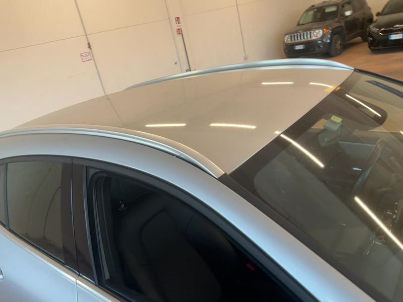 Mercedes-Benz GLA-Klasse GLA 200 d Style 2022 – снимка 13
