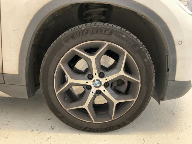 BMW X1 sDrive 20i xLine 2019 – снимка 11