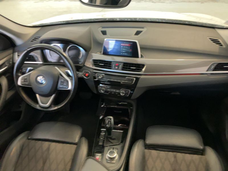 BMW X1 sDrive 20i xLine 2019 – снимка 17